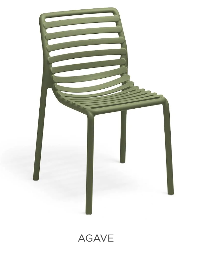 Chaise bistrot design Doga pour terrasse et jardin